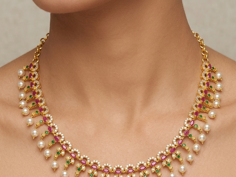 Pearl Layered Short Necklace