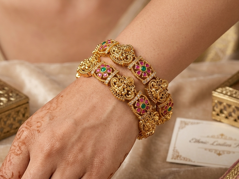 ✨ Royal Floral Antique Gold Kada Bangles