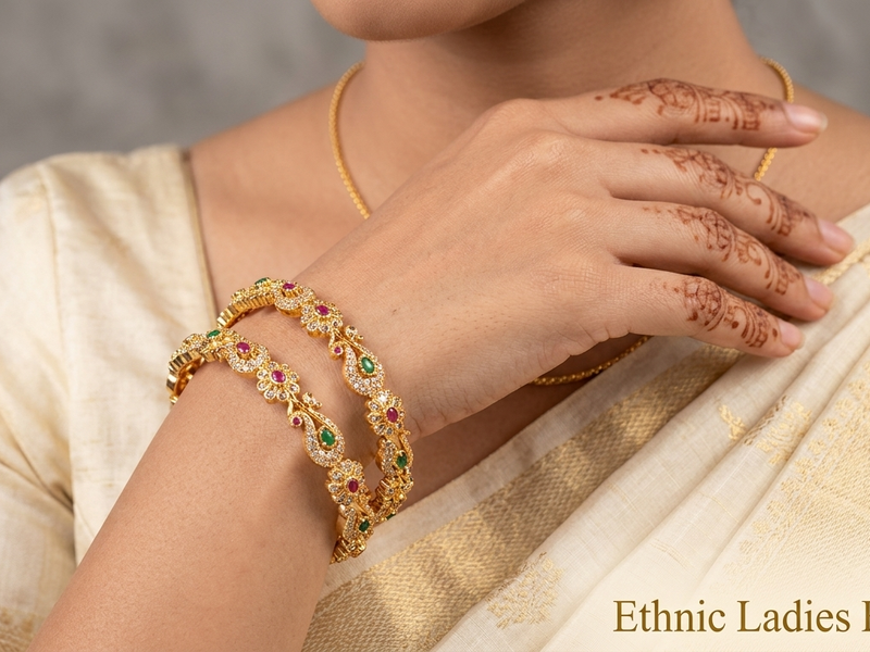 Classic Gold Bangle Set
